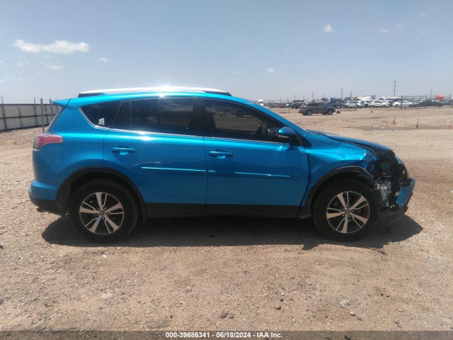 Toyota Rav4 Xle 2016 JTMWFREV2GD089641 Image 13
