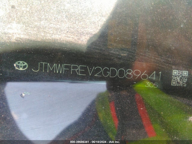 Toyota Rav4 Xle 2016 JTMWFREV2GD089641 Image 9