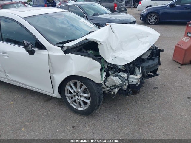 3MZBM1V7XGM243862 Mazda Mazda3 I Touring