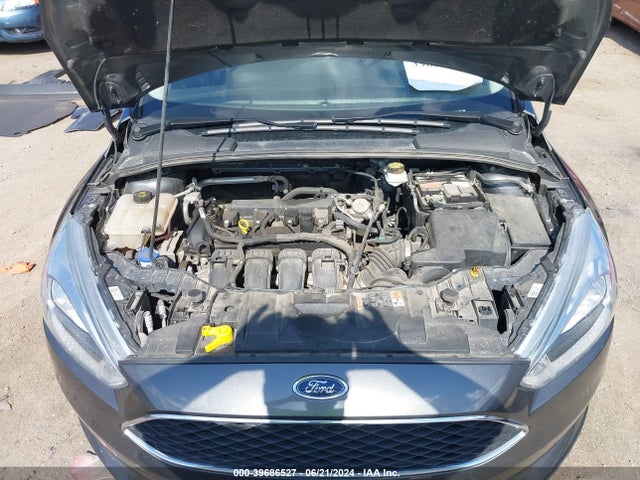 Ford FOCUS SE 2017 1FADP3F21HL342001 Image 10