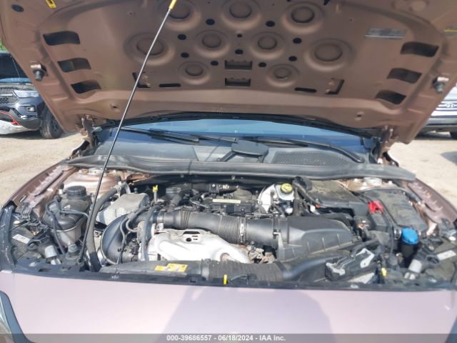 SJKCH5CR6JA047796 Infiniti Qx30 Premium