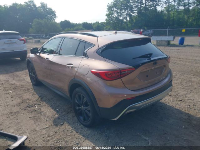 SJKCH5CR6JA047796 Infiniti Qx30 Premium