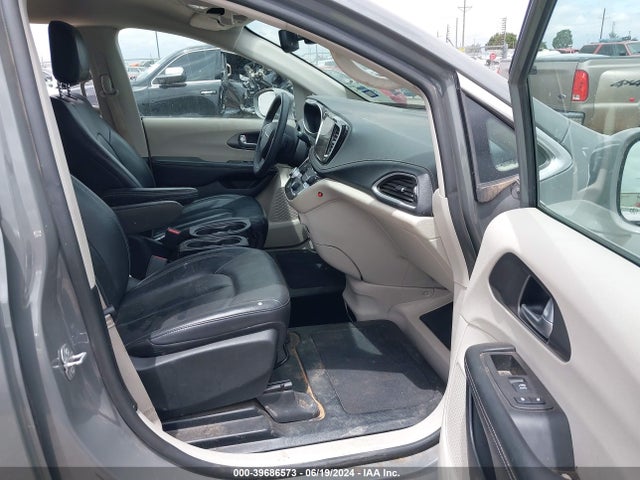 2C4RC1BG1NR173327 Chrysler Pacifica Touring L