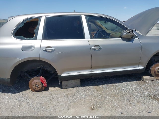 2003 PORSCHE CAYENNE WP1AB29P43LA60360 Photo 5