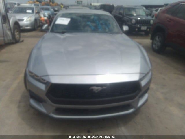 Ford Mustang Ecoboost Fastback 2024 1FA6P8TH5R5107010 Image 6