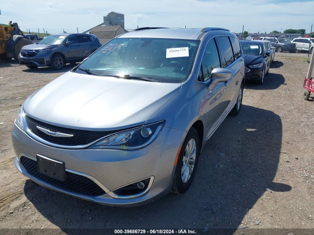 2C4RC1BGXKR560390 Chrysler Pacifica Touring L