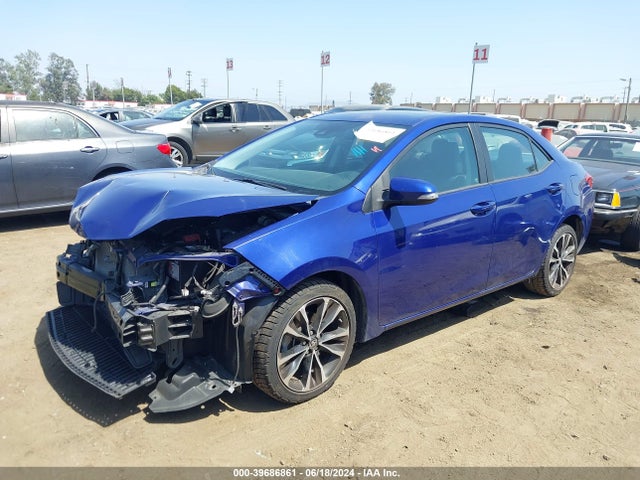 Toyota COROLLA SE 2017 5YFBURHE6HP603344 Image 2