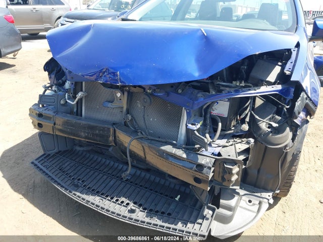 Toyota COROLLA SE 2017 5YFBURHE6HP603344 Image 6