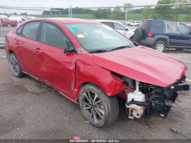 3KPF24AD1NE471974 KIA Forte Lxs