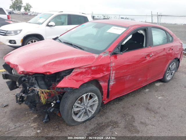 3KPF24AD1NE471974 KIA Forte Lxs
