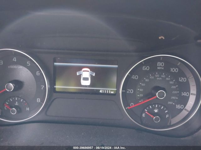 3KPF24AD1NE471974 KIA Forte Lxs