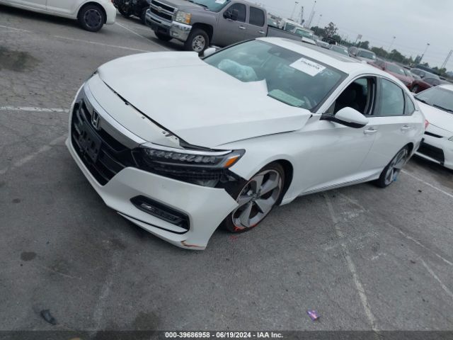 1HGCV1F92JA036926 Honda Accord Touring