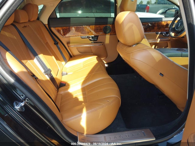 2011 JAGUAR XJ SAJWA2JC4BMV12210 Photo 7