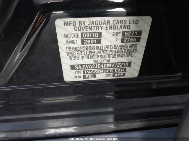 2011 JAGUAR XJ SAJWA2JC4BMV12210 Photo 8