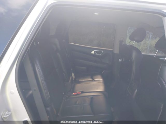 5N1DR2MN3KC600274 Nissan Pathfinder Sl