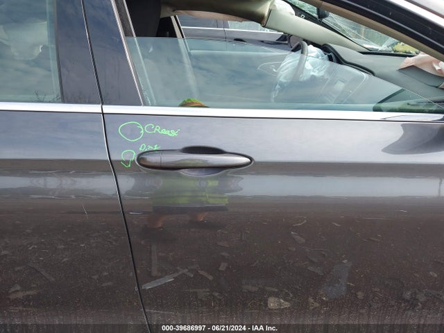 1C3CCCAB5FN713997 Chrysler 200 Limited