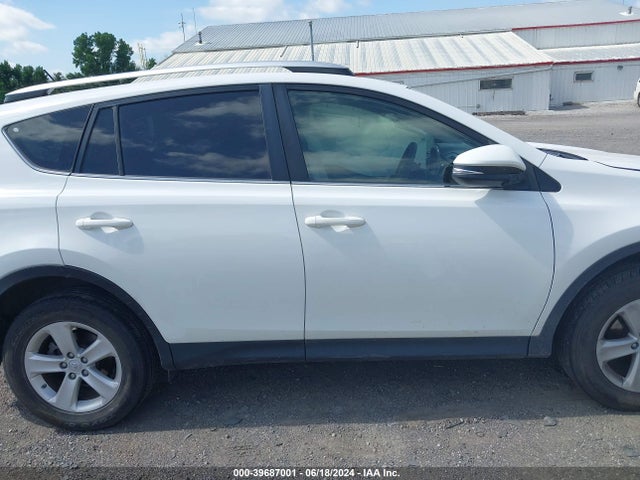 Toyota Rav4 Xle 2014 JTMRFREV1ED053126 Image 13