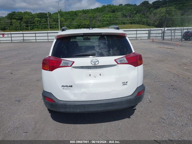 Toyota Rav4 Xle 2014 JTMRFREV1ED053126 Image 16