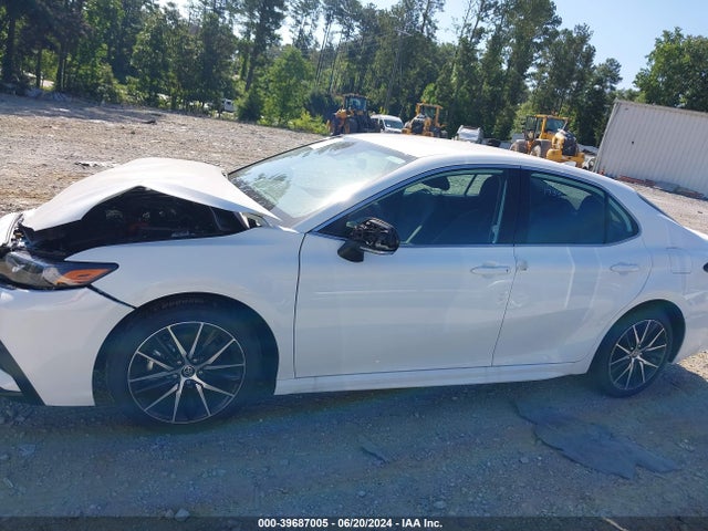 Toyota CAMRY SE 2024 4T1G11AK4RU252224 Image 14