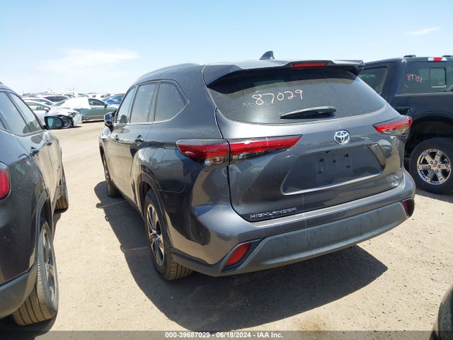 Toyota Highlander Xle 2022 5TDGZRAH8NS539516 Image 14