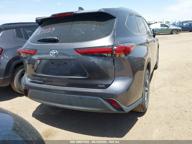 Toyota Highlander Xle 2022 5TDGZRAH8NS539516 Image 16