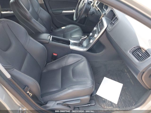 YV140MTL9H2435849 Volvo S60 T5 Dynamic
