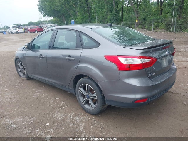 Ford FOCUS SE 2014 1FADP3F20EL348111 Image 3