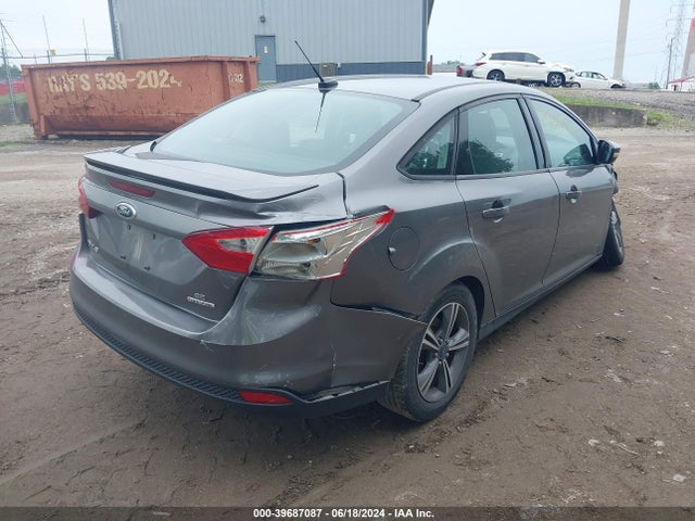 Ford FOCUS SE 2014 1FADP3F20EL348111 Image 4