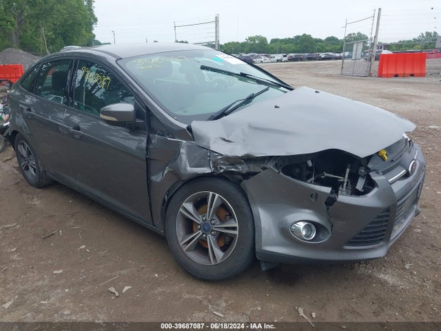 Ford FOCUS SE 2014 1FADP3F20EL348111 Image 6