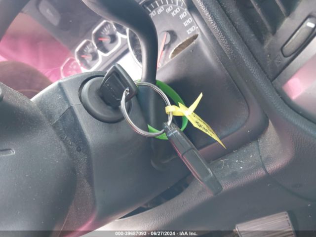 1GCVKREC9EZ104013 Chevrolet Silverado 1500 1lt