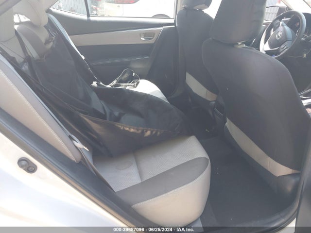 Toyota COROLLA LE 2018 2T1BURHE1JC097587 Image 8