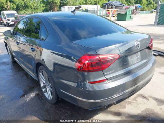 1VWAA7A3XJC025228 Volkswagen Passat 2.0t R-line/2.0t S