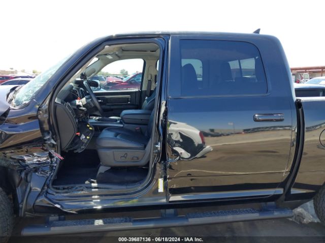 1C6RR7MT7HS600435 RAM 1500 Night  4x4 5'7 Box