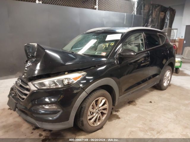 KM8J33A42GU177405 Hyundai TUCSON SE