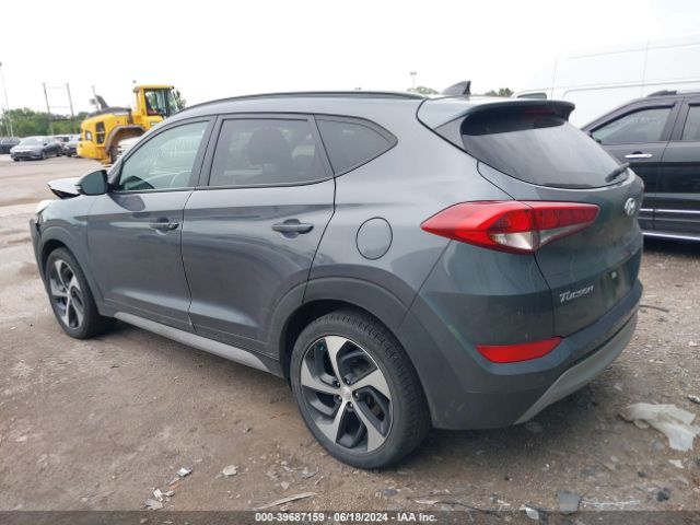 KM8J33A28JU836657 Hyundai Tucson Value