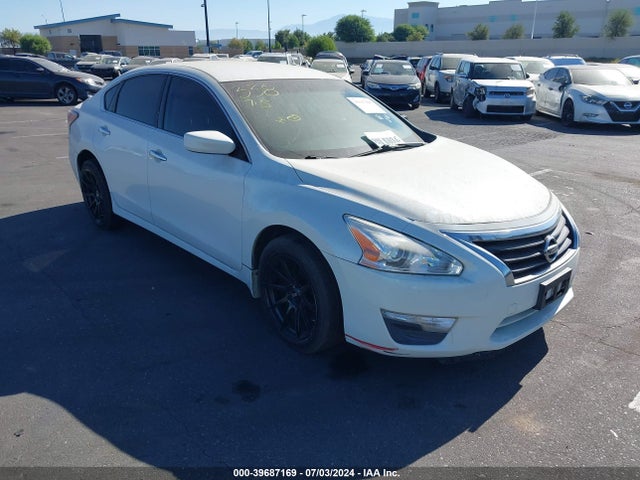 Nissan Altima 2.5 S 2015 1N4AL3AP6FC231796 Image 1
