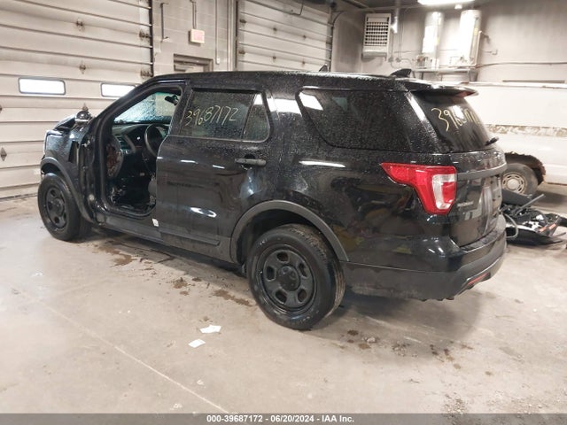 Ford Utility Police Interceptor 2017 1FM5K8AR1HGB22831 Image 3