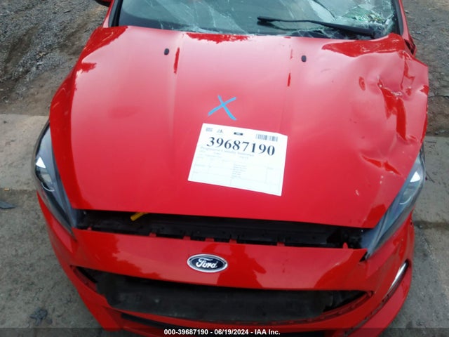 Ford FOCUS ST 2016 1FADP3L99GL328363 Image 10