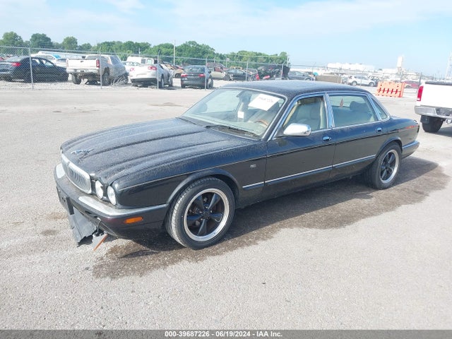 2000 JAGUAR XJ8 SAJDA24C4YLF14575 Photo 1