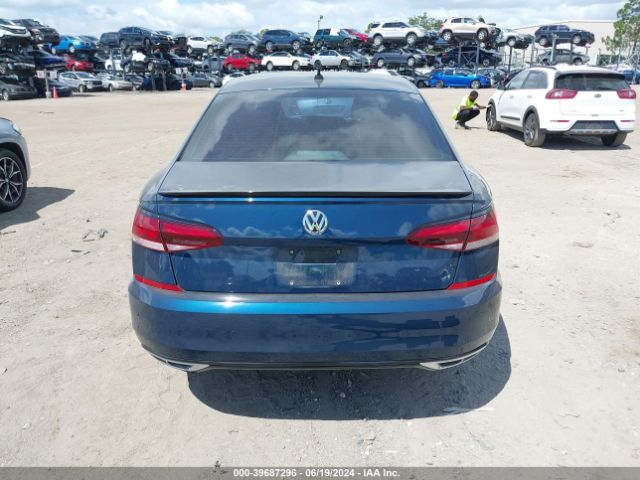 1VWMA7A32MC014788 Volkswagen Passat 2.0t R-line