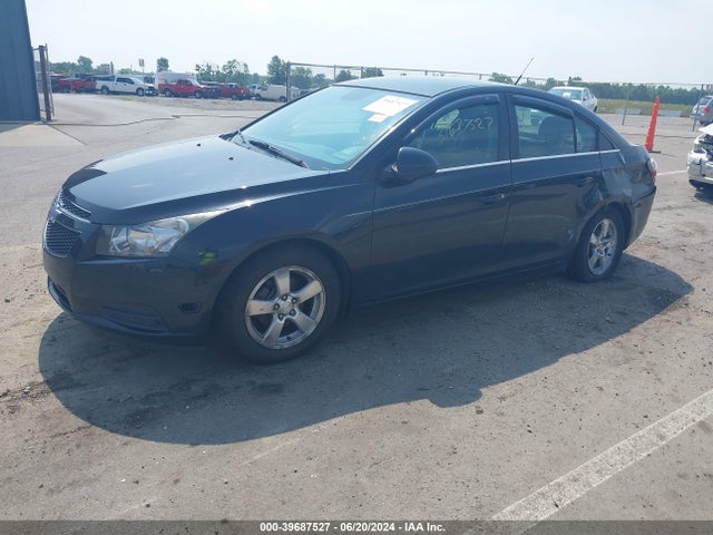 Chevrolet Cruze 1lt Auto 2014 1G1PC5SB7E7252515 Image 2