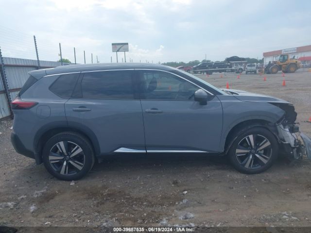5N1AT3CA0MC696683 Nissan Rogue Sl Fwd