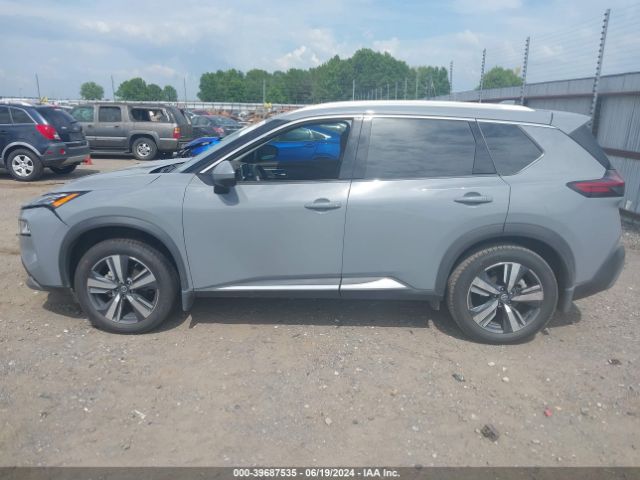 5N1AT3CA0MC696683 Nissan Rogue Sl Fwd