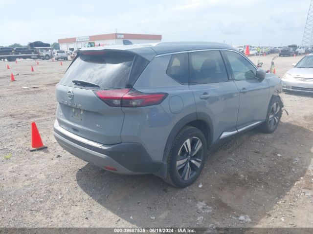 5N1AT3CA0MC696683 Nissan Rogue Sl Fwd