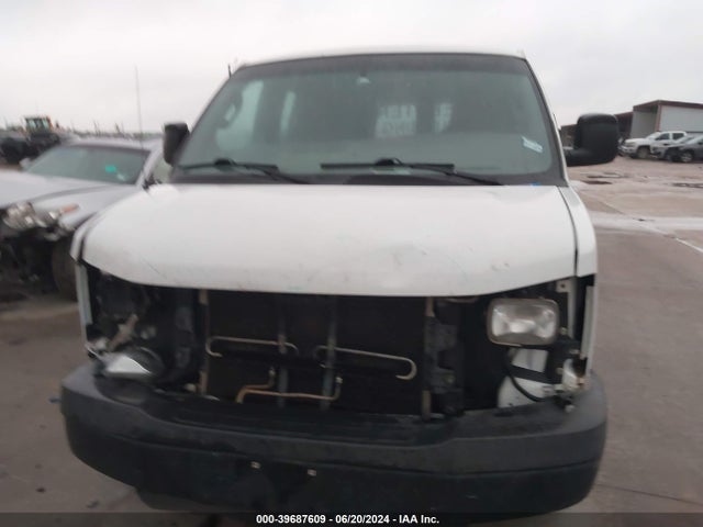 Chevrolet Express 2500 Work Van 2016 1GCWGBFF6G1214105 Image 12