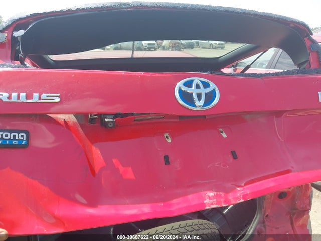 JTDKN3DU5F0407989 Toyota Prius Persona Series Special Edition