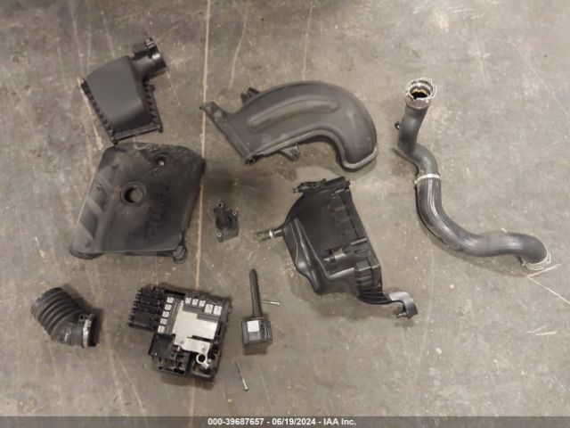 KL4MMDSLXNB017219 Buick Encore Gx Fwd Select
