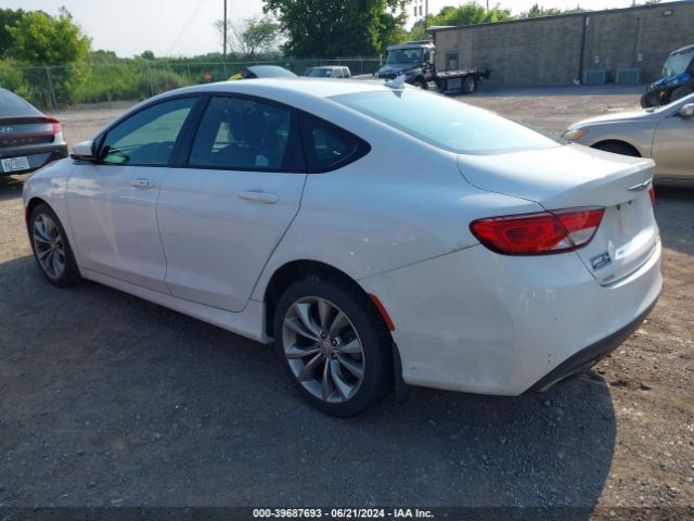 1C3CCCDG0FN630355 Chrysler 200 S