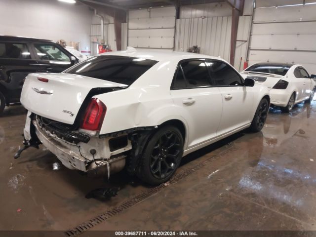 2C3CCABGXFH743794 Chrysler 300 300s