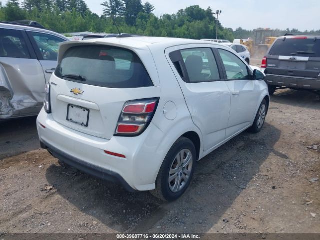 1G1JG6SG8H4167376 Chevrolet Sonic Lt Auto